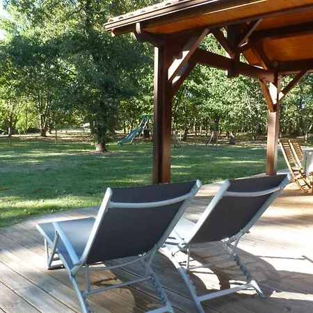 Villa En Foret Landaise Avec Jacuzzi D'interieur Pissos