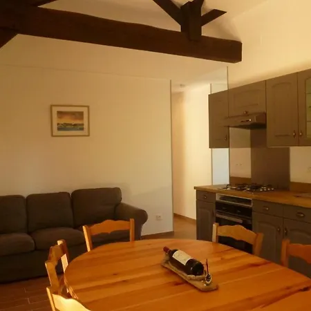 فيلة En Foret Landaise Avec Jacuzzi Dinterieur *