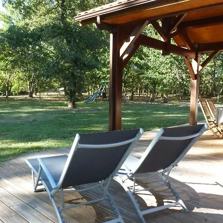 En Foret Landaise Avec Jacuzzi Dinterieur Vila *